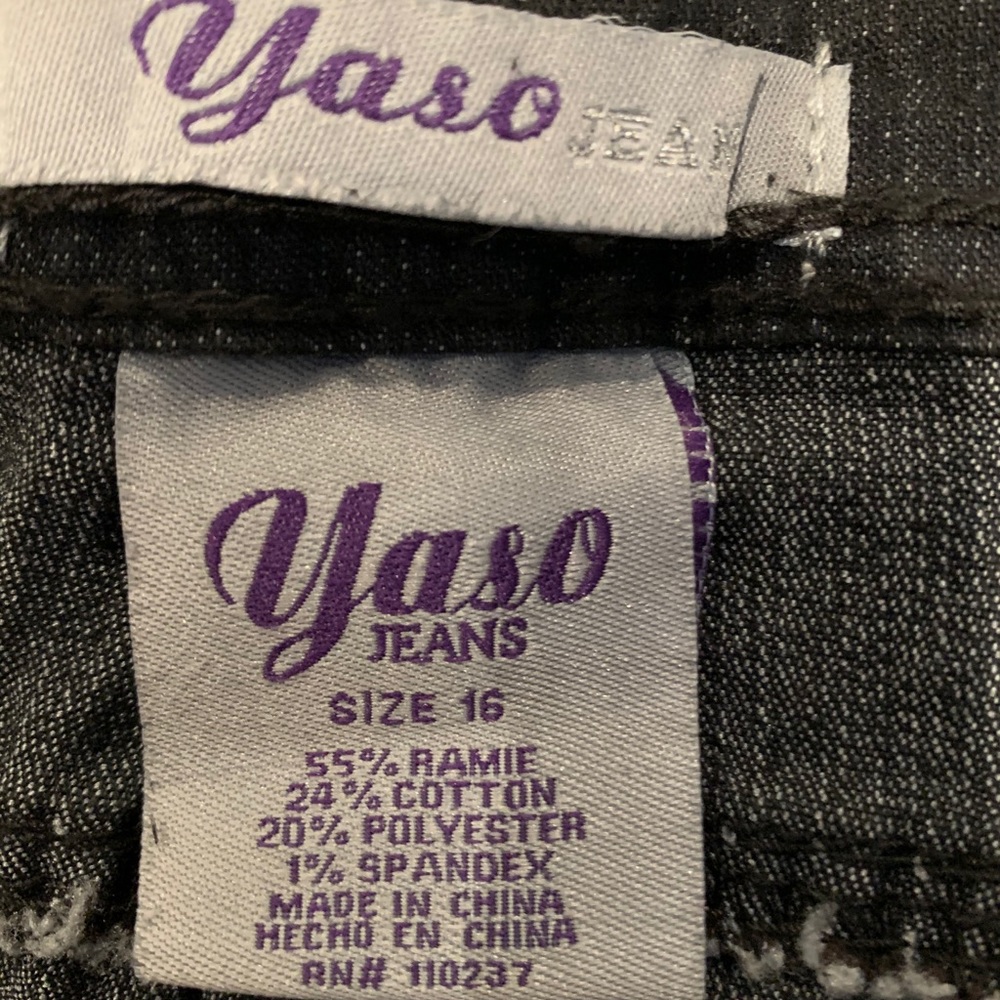 NWT - YASSO BRAND CAPRIS - Picture 6 of 7